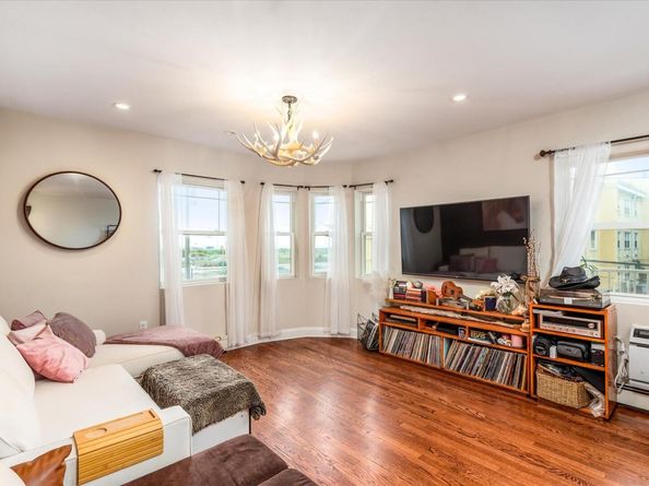 160 Beach 101st Street 16B, Rockaway Park NY 11694