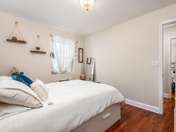 160 Beach 101st Street 16B, Rockaway Park NY 11694