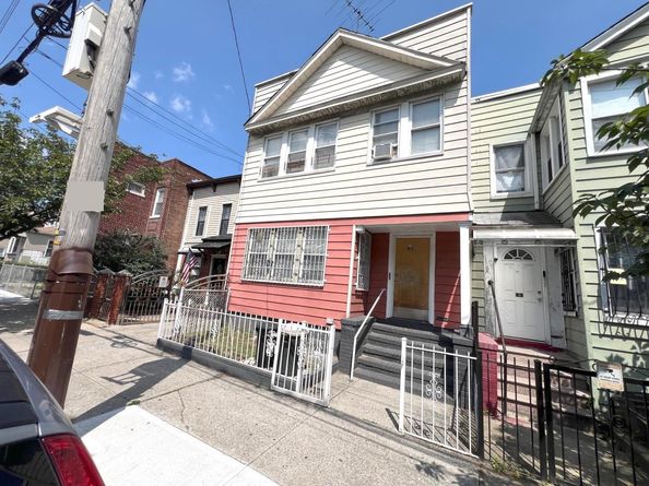 81 Autumn Avenue, Brooklyn NY 11208