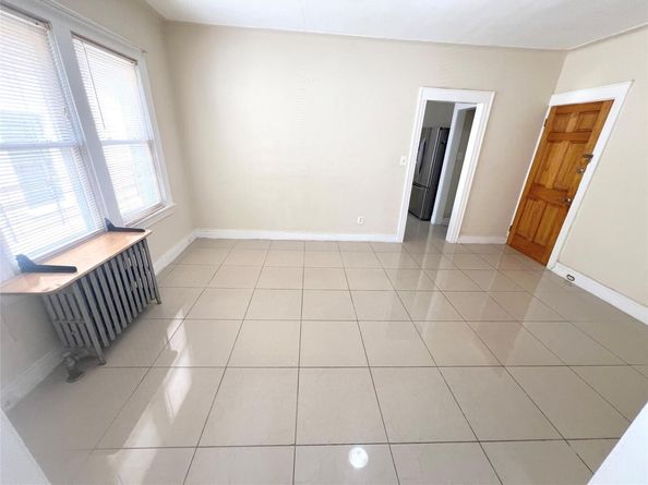 81 Autumn Avenue, Brooklyn NY 11208