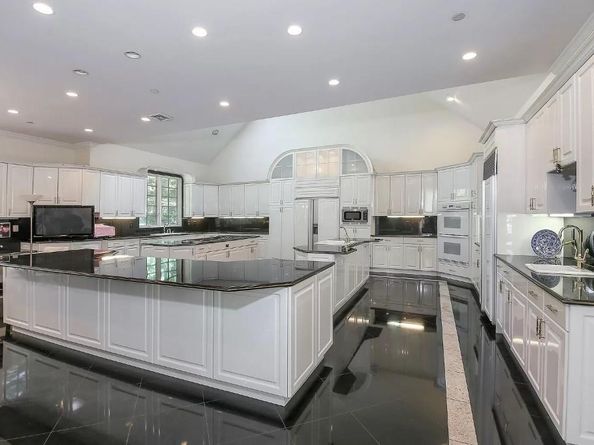 2 High Point Terrace, Scarsdale NY 10583