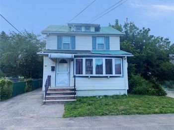 1 Lewis Place