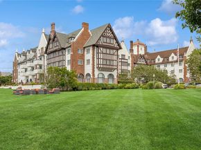 236 Edgemere Street 427, Montauk NY 11954