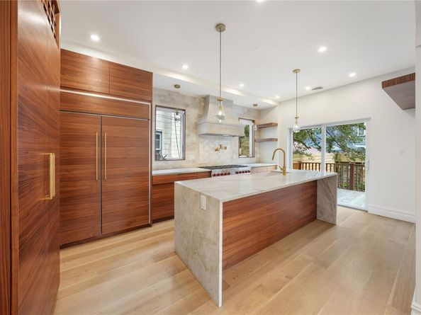 467 Stratford Road, Brooklyn NY 11218