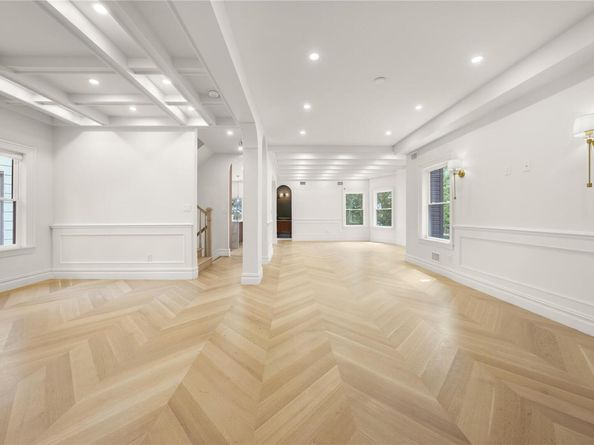 467 Stratford Road, Brooklyn NY 11218