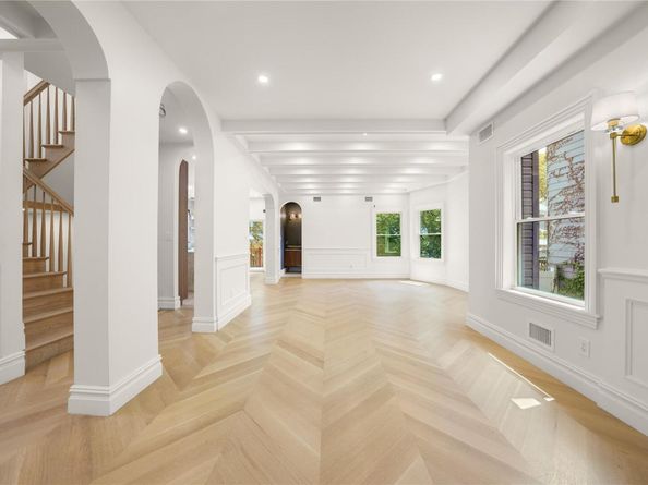 467 Stratford Road, Brooklyn NY 11218