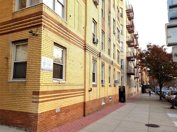 2166 Bronx Park East Street 2K, Bronx NY 10462