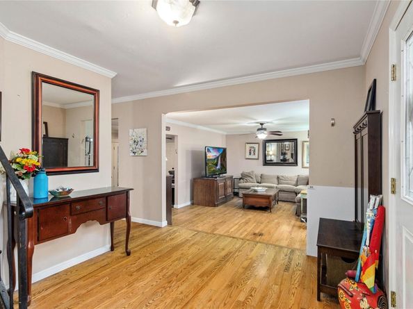 43 Westcliff Drive, Mount Sinai NY 11766