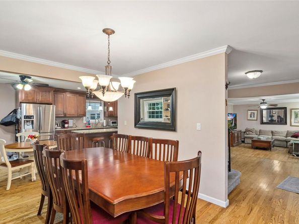 43 Westcliff Drive, Mount Sinai NY 11766