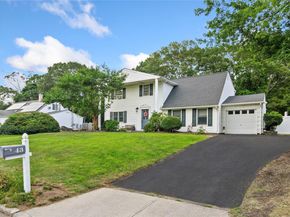 43 Westcliff Drive, Mount Sinai NY 11766