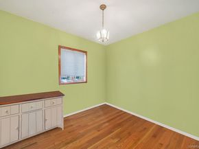 33 Nassau Parkway, Oceanside NY 11572