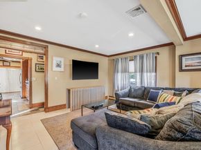 33 Nassau Parkway, Oceanside NY 11572