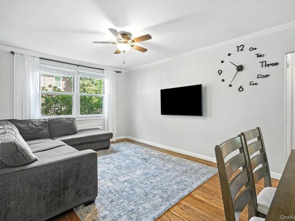 3 Bryant Crescent 1B, White Plains NY 10605