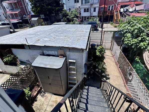 2016 E. 28th Street, Brooklyn NY 11229