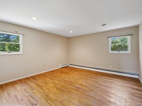 8 Cedar Place, Kings Park NY 11754