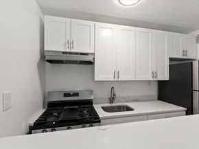 11 Park Avenue 3X, Mount Vernon NY 10550