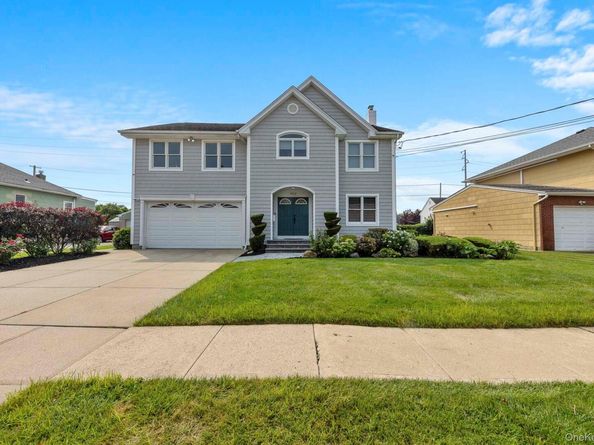 458 Mineola Avenue, Carle Place NY 11514