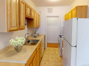 1100 Grand Concourse 1D, Bronx NY 10456