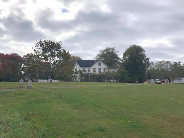 62 Belleview Avenue, Center Moriches NY 11934