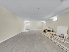 118-22 201 St, Saint Albans NY 11412