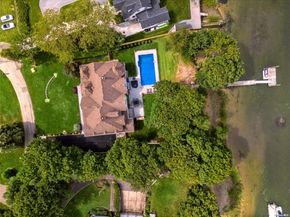 18 Cedar Lane, Setauket NY 11733