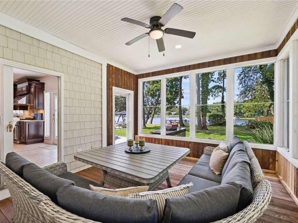 18 Cedar Lane, Setauket NY 11733