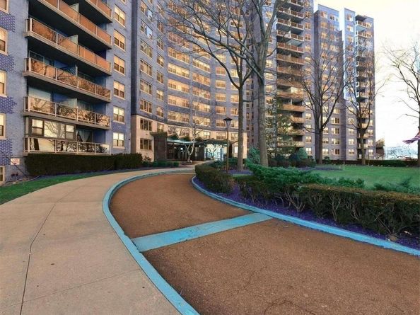 61-20 Grand Central Parkway A1104, Forest Hills NY 11375