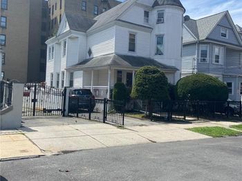38 CARROLL Street