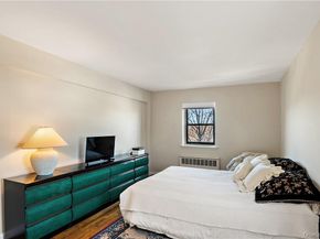 1910 Pelham Parkway S 5C, Bronx NY 10461