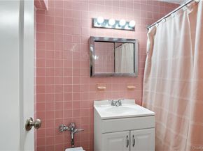 1910 Pelham Parkway S 5C, Bronx NY 10461