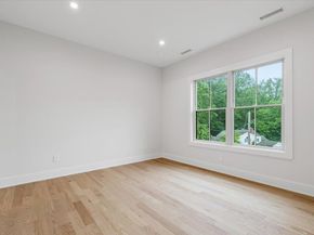 239 ROCK CREEK Lane, Scarsdale NY 10583