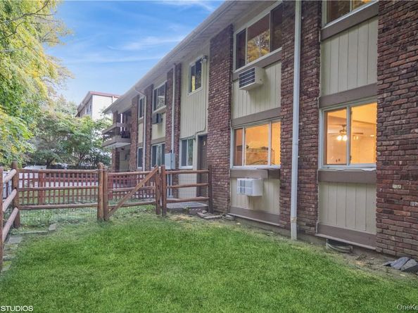 5 Rolling Way K, Peekskill NY 10566