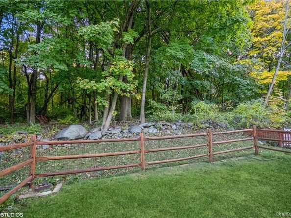 5 Rolling Way K, Peekskill NY 10566
