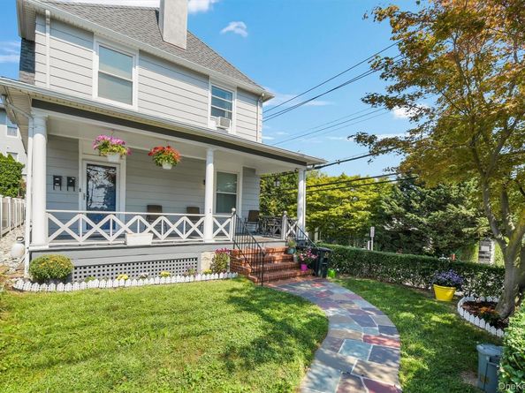 1 Bayview Avenue, New Rochelle NY 10801