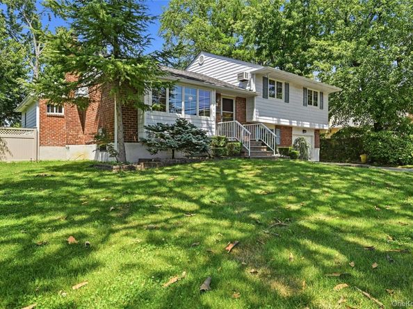 95 Miller Boulevard, Syosset NY 11791