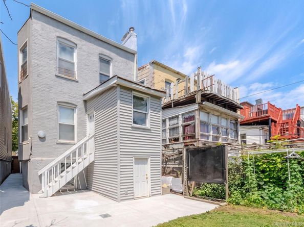 2512 Maclay Avenue, Bronx NY 10461