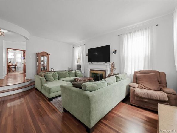 6507 181st Street, Fresh Meadows NY 11365