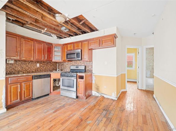 1519 Adee Avenue, Bronx NY 10469