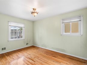 787 Vivian Court, Baldwin Harbor NY 11510