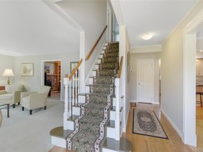 450 Maple Lane, Greenport NY 11944
