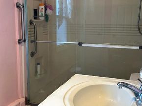 9 Inwood Avenue, Selden NY 11784