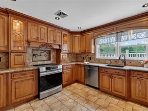 585 Bedford Road, Pleasantville NY 10570