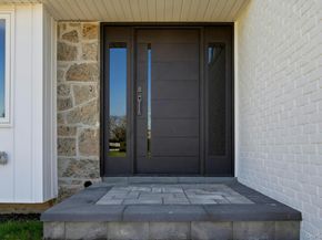 2040 Wellington Court, Westbury NY 11590