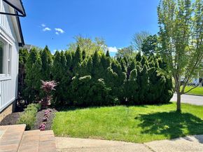47 Norwich Street, Huntington Station NY 11746