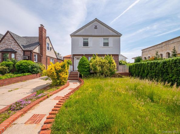 75-75 180th Street, Fresh Meadows NY 11366