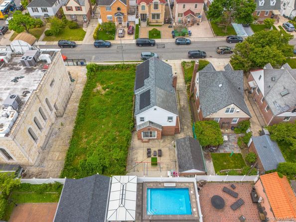 75-75 180th Street, Fresh Meadows NY 11366