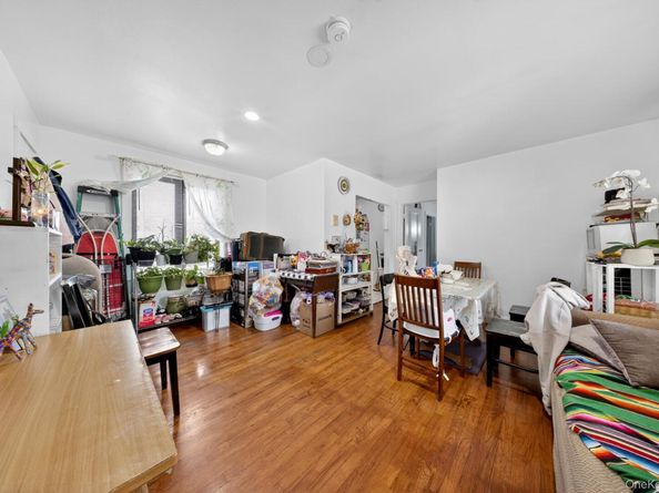 76-14 69th Road, Middle Village NY 11379