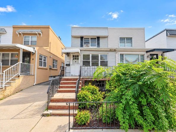 32-19 201st Street, Bayside NY 11361