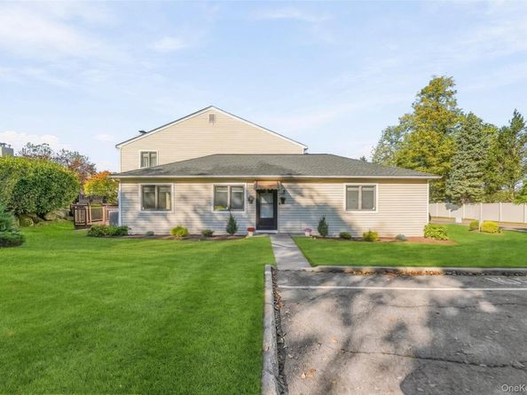 50 Pleasant Ridge Road, Valhalla NY 10595
