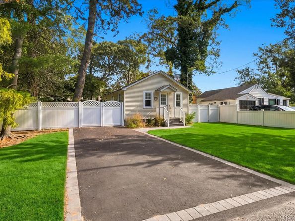 195 McKinley Drive, Mastic Beach NY 11951